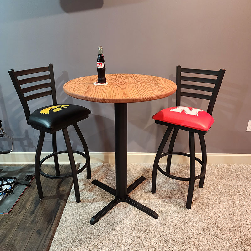 Red Oak Round Bar Table